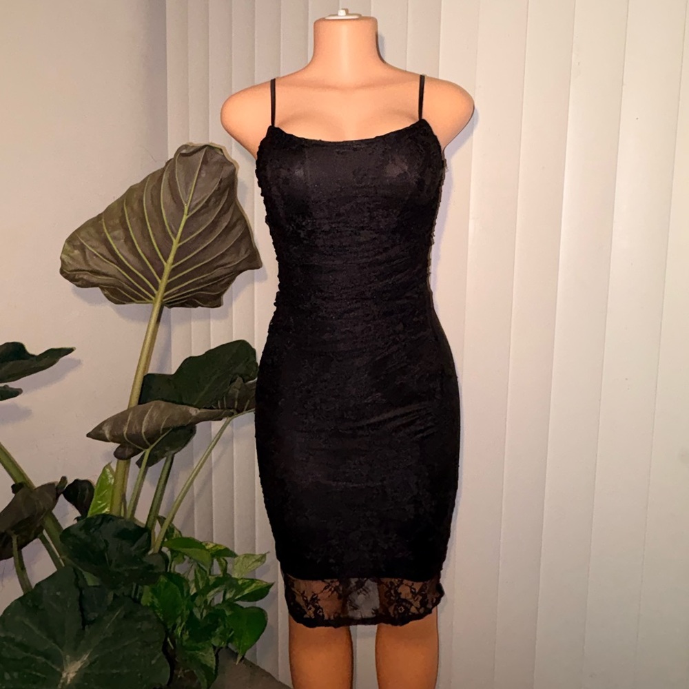 Stylish Black Lace Dress W/ Corset Back